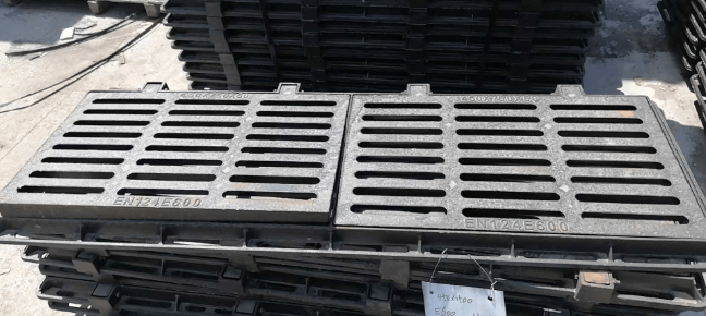 永登球墨铸铁连体双篦展示